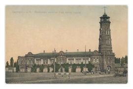 Пожарная каланча Первой части города. Пожарная часть находилась на углу Скорбященской площади. Восстановленная, она и сейчас находится на прежнем месте.